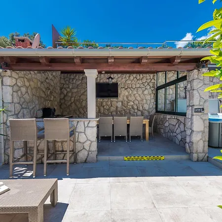Vacation Home With Private Heated Pool * Zaton (Dubrovnik-Neretva)