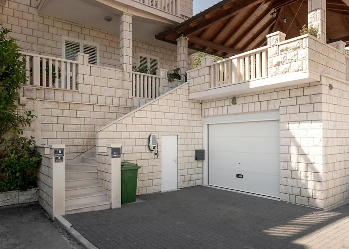 Сasa de vacaciones Vacation With Private Heated Pool