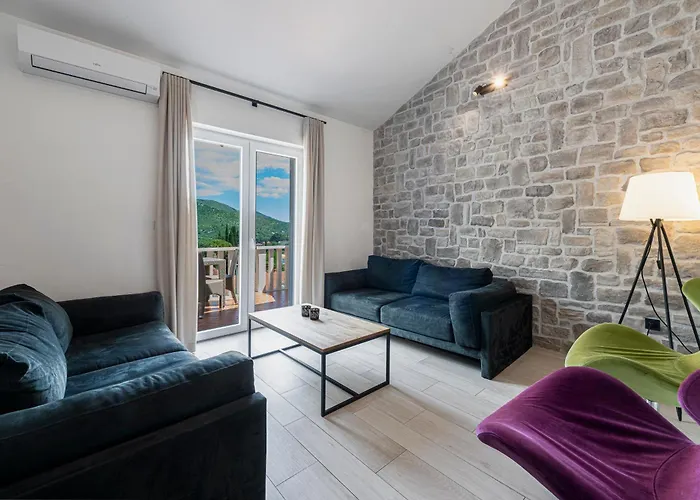 Vacation With Private Heated Pool Сasa de vacaciones