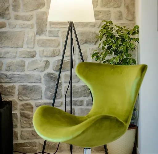 Vacation With Private Heated Pool 펜션 *